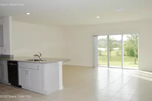 2712 Golden Trout Ln, Edgewater, FL 32141 - Photo 3