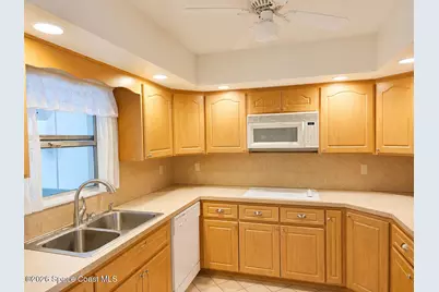 1109 Cabot Drive NE, Melbourne, FL 32905 - Photo 3