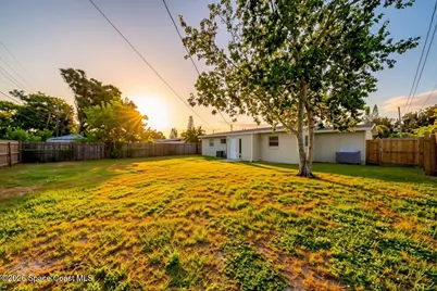 2394 Saint Dunston Lane, Melbourne, FL 32935 - Photo 25
