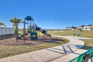 476 Glaspell Cir SE, Palm Bay, FL 32909 - Photo 41