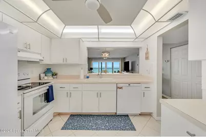 1125 Jimmy Buffett Memorial Highway #507, Satellite Beach, FL 32937 - Photo 9