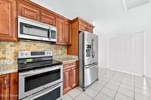 2630 Waring Ln, Malabar, FL 32950 - Photo 19