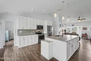 1326 Defender St NW, Palm Bay, FL 32907 - Photo 3