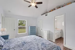 1326 Defender St NW, Palm Bay, FL 32907 - Photo 9