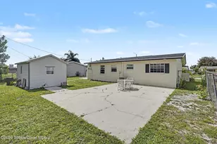 808 Cedar Dr, Melbourne, FL 32901 - Photo 17
