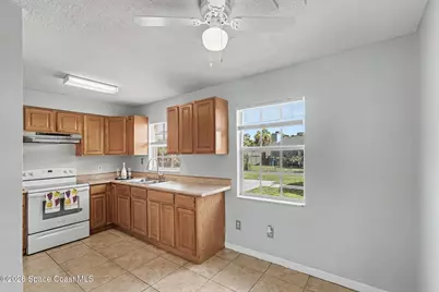 808 Cedar Drive, Melbourne, FL 32901 - Photo 7