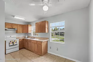 808 Cedar Dr, Melbourne, FL 32901 - Photo 7