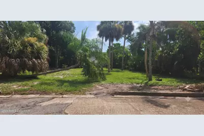 1407 Indian River Avenue, Titusville, FL 32780 - Photo 3