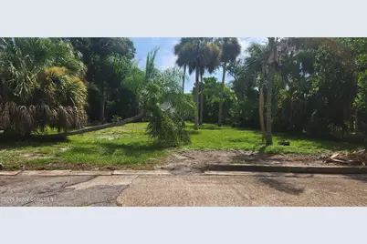 1407 Indian River Avenue, Titusville, FL 32780 - Photo 3