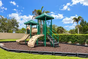 5637 Tamarac Dr, Melbourne, FL 32940 - Photo 39
