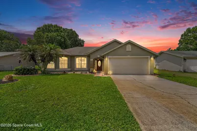 1072 Grandeur Street SE, Palm Bay, FL 32909 - Photo 1