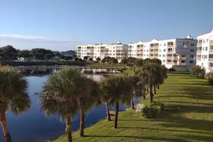8921 Lake Dr, Cape Canaveral, FL 32920 - Photo 41