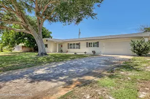 580 Pine Tree Dr, Indialantic, FL 32903 - Photo 1