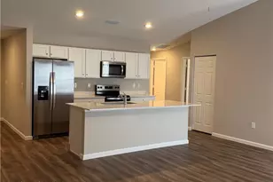 340 Dolphin St SE, Palm Bay, FL 32909 - Photo 5