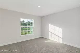 387 Mott St SW, Palm Bay, FL 32908 - Photo 9