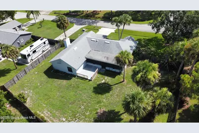 210 Salmon Drive NE, Palm Bay, FL 32907 - Photo 43
