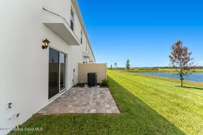 9732 Venetian Square, Vero Beach, FL 32966 - Photo 37