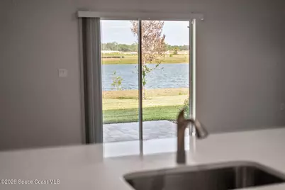 9734 Venetian Square, Vero Beach, FL 32966 - Photo 11