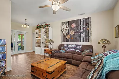 671 Americana Boulevard NW, Palm Bay, FL 32907 - Photo 3