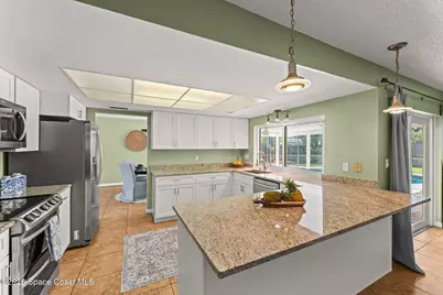 550 Temple Street, Satellite Beach, FL 32937 - Photo 15