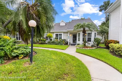 1965 Westminster Circle #2, Vero Beach, FL 32966 - Photo 1