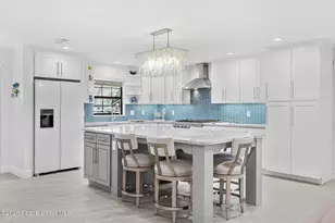 565 W Gateway Ct, Merritt Island, FL 32952 - Photo 5