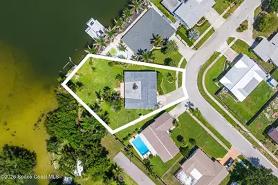 565 W Gateway Court, Merritt Island, FL 32952 - Photo 3