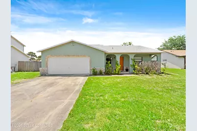 192 Cinnamon Bay Lane, Melbourne, FL 32901 - Photo 1