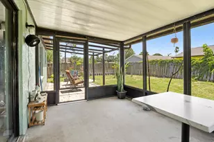 192 Cinnamon Bay Ln, Melbourne, FL 32901 - Photo 21