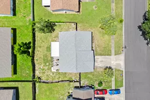 192 Cinnamon Bay Ln, Melbourne, FL 32901 - Photo 27