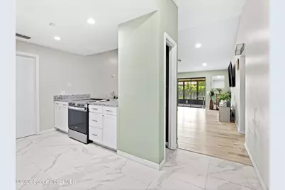 192 Cinnamon Bay Lane, Melbourne, FL 32901 - Photo 5