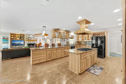 125 Sherwood Avenue, Satellite Beach, FL 32937 - Photo 5