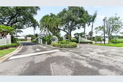 1923 Sugarberry Court NE, Palm Bay, FL 32905 - Photo 37
