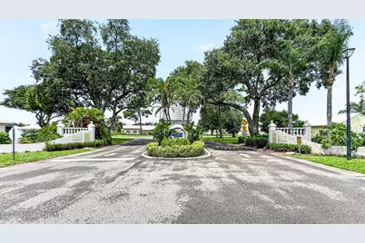 1923 Sugarberry Court NE, Palm Bay, FL 32905 - Photo 41