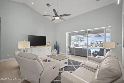809 W Central Boulevard, Cape Canaveral, FL 32920 - Photo 15
