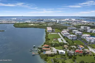 809 W Central Blvd, Cape Canaveral, FL 32920 - Photo 83