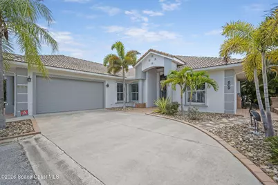 809 W Central Boulevard, Cape Canaveral, FL 32920 - Photo 5
