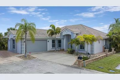 809 W Central Boulevard, Cape Canaveral, FL 32920 - Photo 3