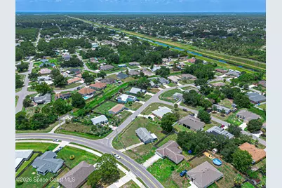 525 Justine Avenue NW, Palm Bay, FL 32907 - Photo 41