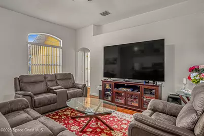 525 Justine Avenue NW, Palm Bay, FL 32907 - Photo 3