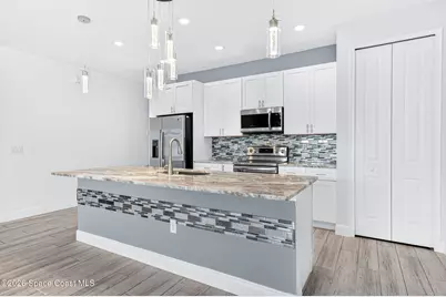1068 Corbin Circle SW, Palm Bay, FL 32908 - Photo 11