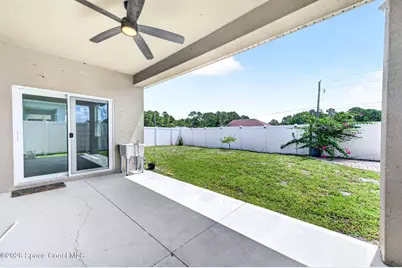 1068 Corbin Circle SW, Palm Bay, FL 32908 - Photo 37