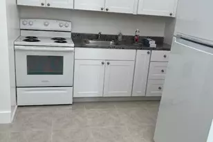 41 N Orlando Ave, Cocoa Beach, FL 32931 - Photo 3