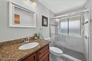 1296 Harbor Town Cir, Melbourne, FL 32940 - Photo 37