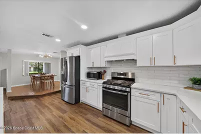1296 Harbor Town Circle, Melbourne, FL 32940 - Photo 15