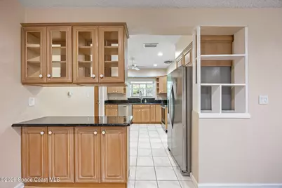 138 W Pasco Lane, Cocoa Beach, FL 32931 - Photo 5