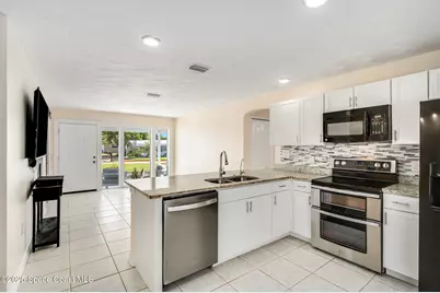 365 Hula Circle, Merritt Island, FL 32952 - Photo 9