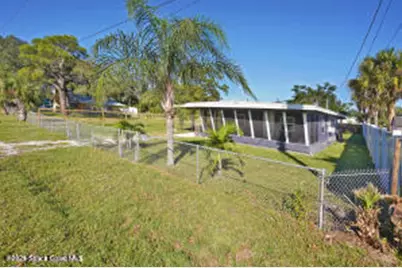 2575 1st Avenue NE, Palm Bay, FL 32905 - Photo 1