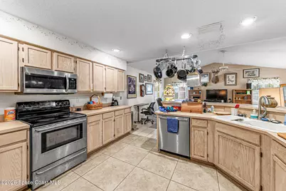 275 Cardinal Drive, Melbourne Beach, FL 32951 - Photo 9