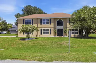 1116 Myrtle Lake View Dr, Fruitland Park, FL 34731 - Photo 1